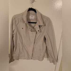 Old navy women’s large Moto coat, zippers on sleeve